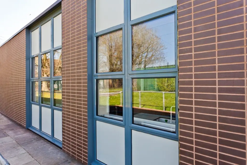 Aldworth Science College Scola Re-clad, Basingstoke, Hampshire — photograph 13 of 15