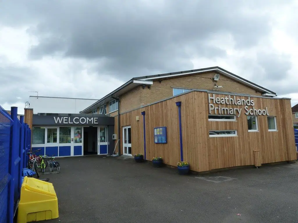 Heathlands School, Bournemouth, Dorset — photograph 1 of 16